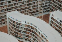 “중소출판사, 좋은 책 만들 수 있게”…맞춤형 성장 지원 woman standing on bookstore